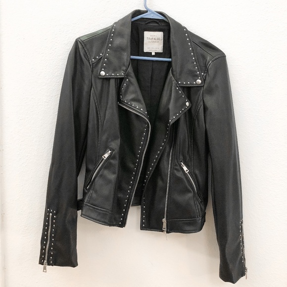 Zara Jackets & Blazers - Zara Trafaluc Black Faux Leather Moto Jacket